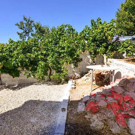 Naxos Filoti Village House With Yard Appartamento Naxos City